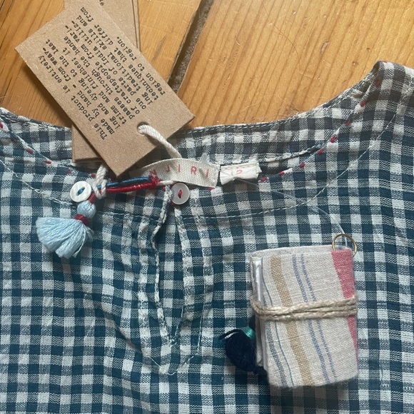 Injiri NWT Neel-45 Top Child Gingham Checkered 2y - Picture 2 of 13